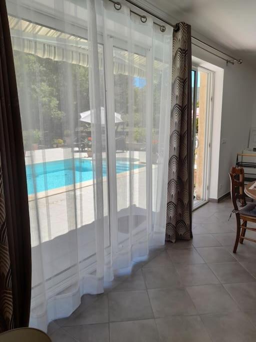 Villa Le Bosquet En Luberon. Ménerbes Esterno foto